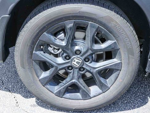 Used 2024 Honda HR-V Sport image 12