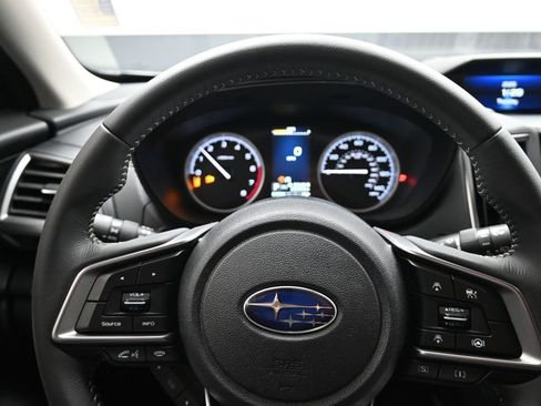 Used 2024 Subaru Forester Premium image 11