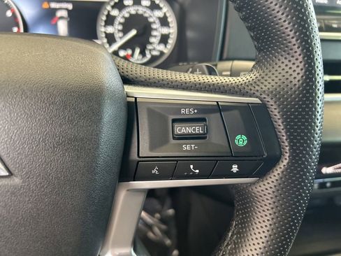 Used 2024 Mitsubishi Outlander SE Black Edition AWD/4WD image 49