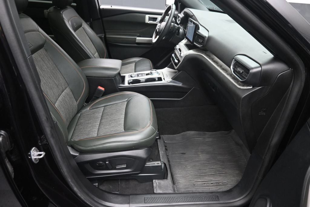 Used 2023 Ford Explorer Timberline w/ Timberline Technology Package AWD/4WD image 9