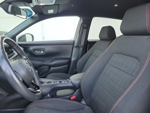 Used 2024 Honda HR-V Sport image 23