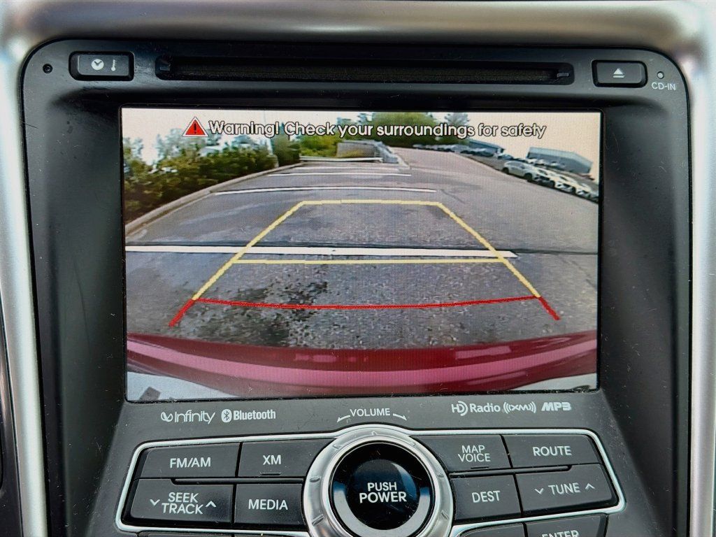 Used 2015 Hyundai Sonata Limited w/ Option Group 02 FWD image 16