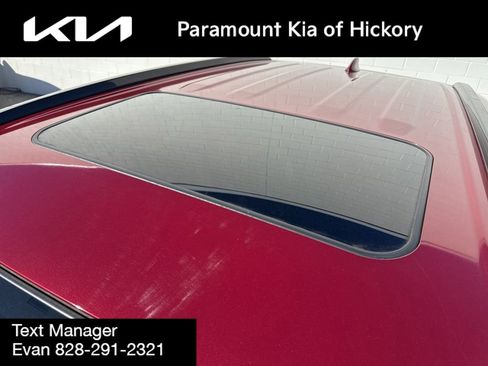 Used 2020 Toyota RAV4 XLE Premium image 33