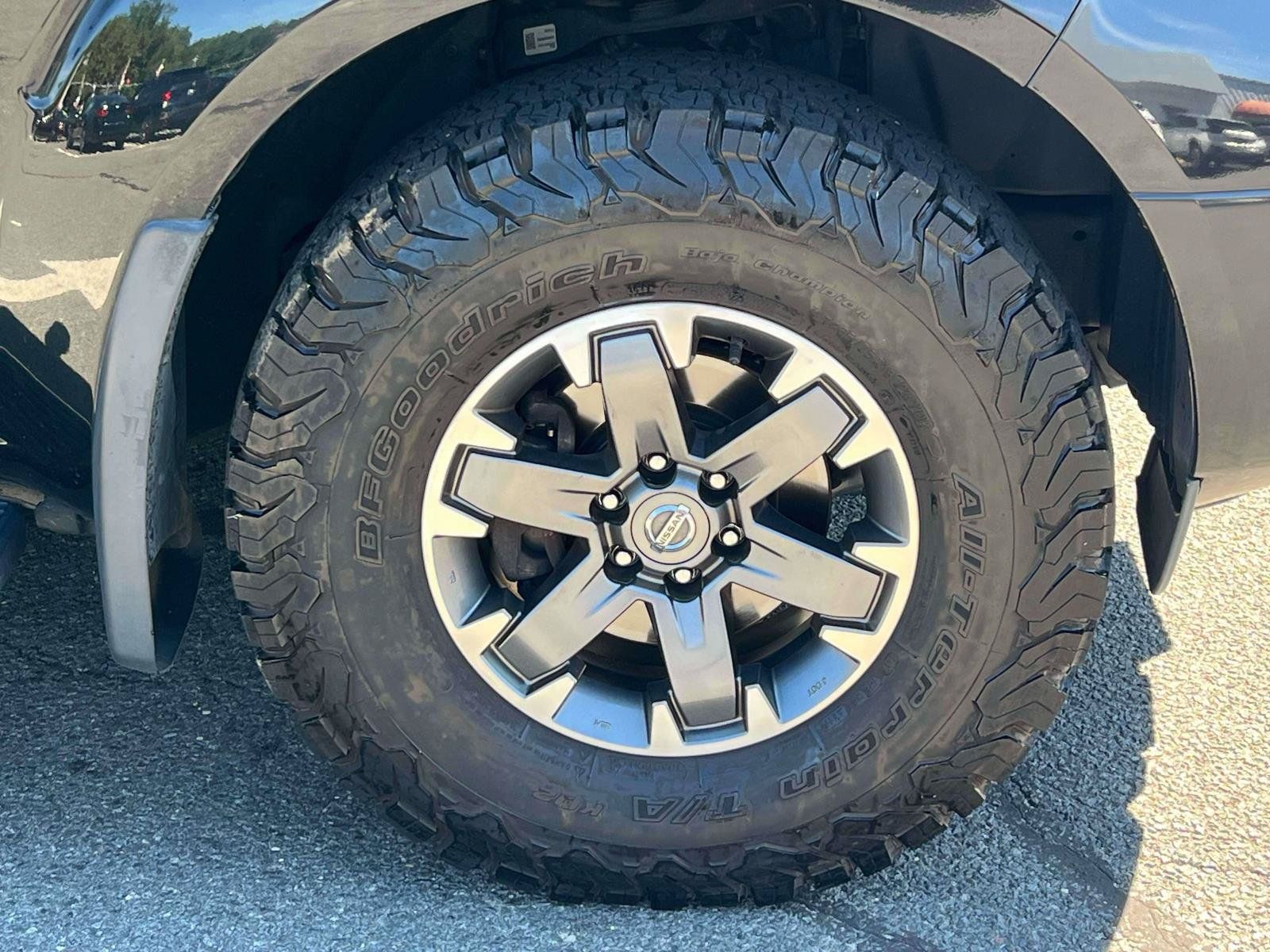 Used 2020 Nissan Frontier PRO-4X AWD/4WD image 6