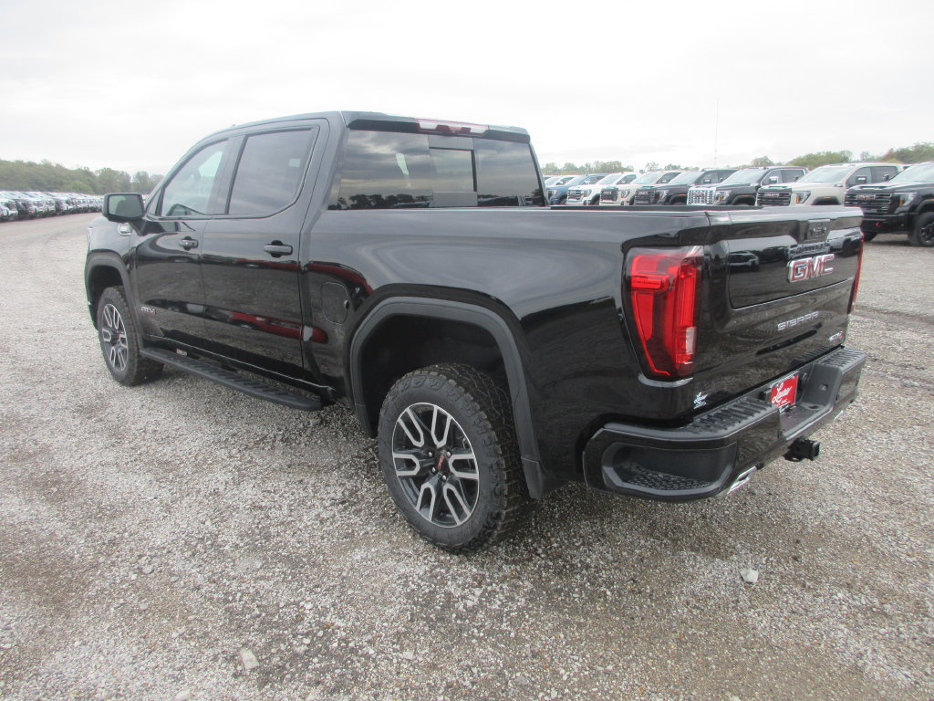 New 2026 GMC Sierra 1500 AT4 w/ AT4 Premium Package AWD/4WD image 7