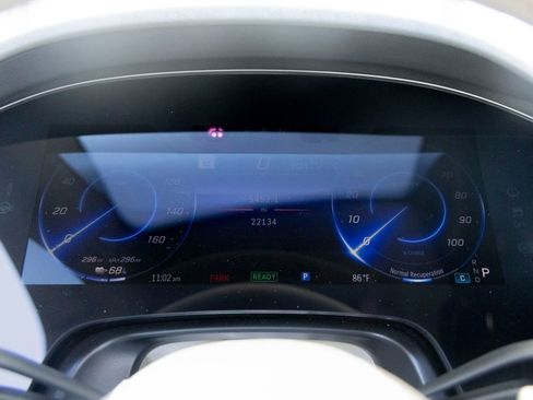 Used 2023 Mercedes-Benz EQS 580 4MATIC Sedan image 16