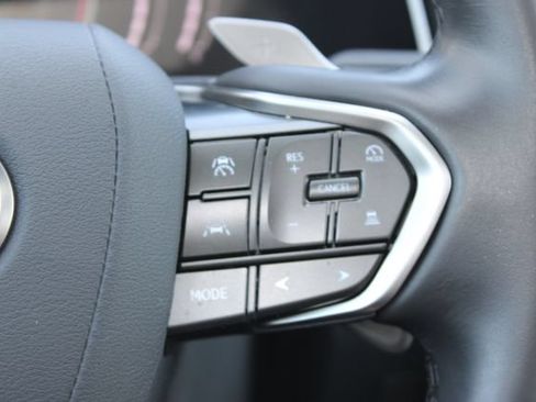 Certified 2025 Lexus NX 250 FWD w/ Accessory Package (Z1) image 17
