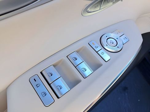 New 2026 Genesis GV70 3.5T Sport Prestige AWD/4WD image 16