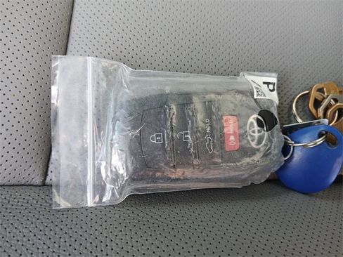 Used 2026 Toyota Tundra Limited image 17