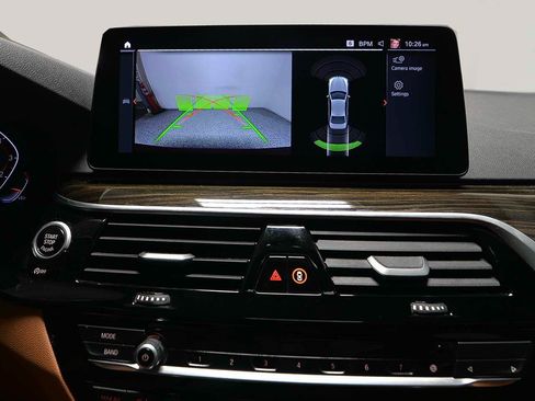 Used 2023 BMW 530i w/ Premium Package RWD image 16