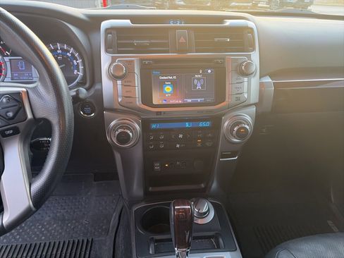 Used 2018 Toyota 4Runner Limited image 13