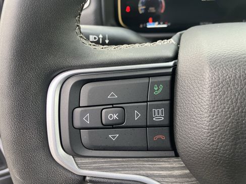 Used 2024 Jeep Wagoneer Series II w/ Flexible Seating Group AWD/4WD image 29
