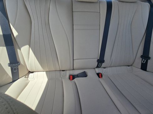 Used 2022 Mercedes-Benz E 350 4MATIC Sedan image 28