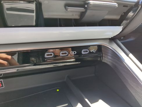 New 2026 Lexus TX 500h AWD image 23