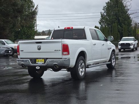 Used 2017 RAM 1500 Laramie w/ Convenience Group image 5