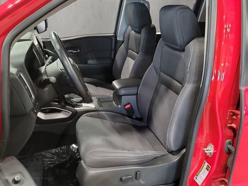 Used 2022 Nissan Frontier SV AWD/4WD image 10