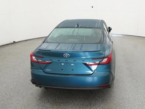New 2026 Toyota Camry SE image 17