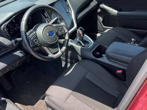 Used 2025 Subaru Outback Premium AWD/4WD image 8