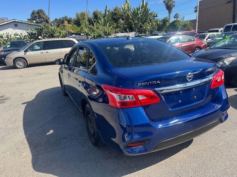 Used 2016 Nissan Sentra SV FWD image 4