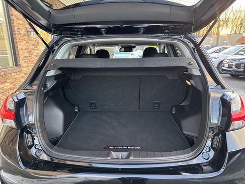 Used 2025 Mitsubishi Outlander Sport LE image 11