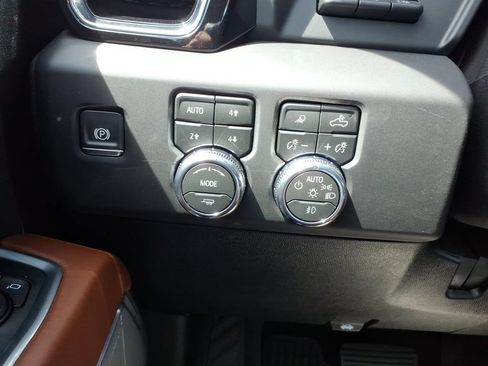 New 2026 GMC Sierra 2500 Denali Ultimate w/ Max Trailering Package AWD/4WD image 19