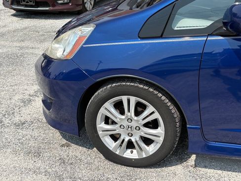 Used 2009 Honda Fit Sport image 3