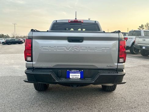 Used 2026 Chevrolet Colorado W/T w/ WT Convenience Package II image 15