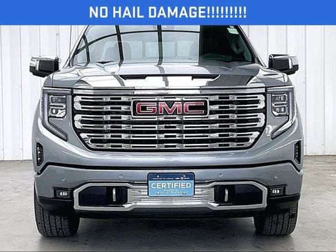 Used 2025 GMC Sierra 1500 Denali w/ Denali Reserve Package AWD/4WD image 3