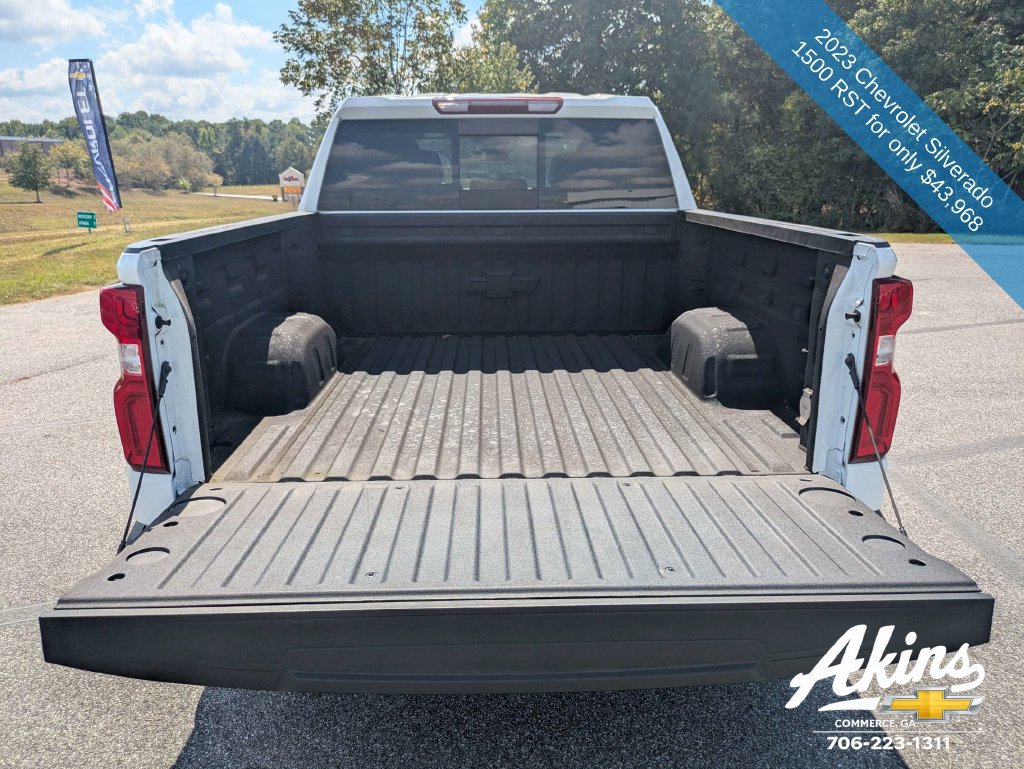 Used 2023 Chevrolet Silverado 1500 RST w/ Convenience Package II AWD/4WD image 14