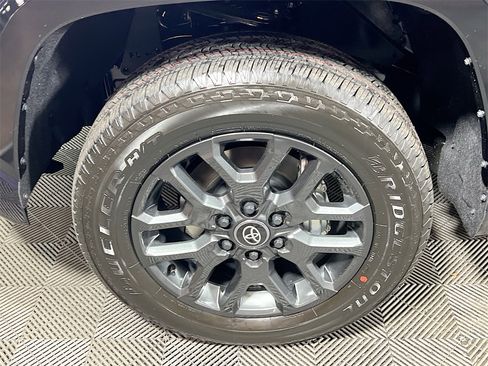 New 2026 Toyota Tundra Platinum image 25