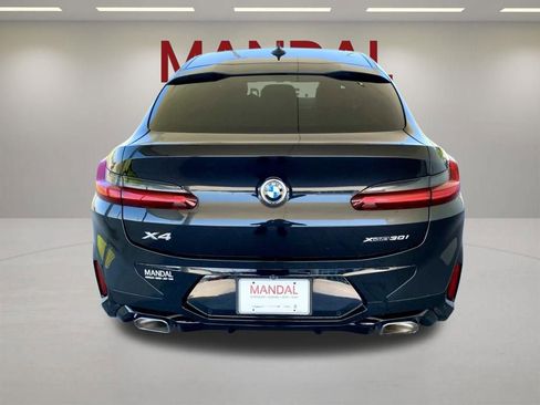 Used 2023 BMW X4 xDrive30i w/ M Sport Package AWD/4WD image 5