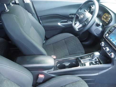 Used 2023 Nissan Kicks SV image 25