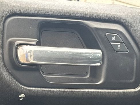 Used 2019 Chevrolet Silverado 1500 W/T w/ WT Convenience Package image 8