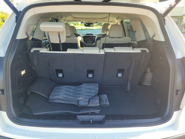 Certified 2026 Subaru Ascent Limited AWD/4WD image 8
