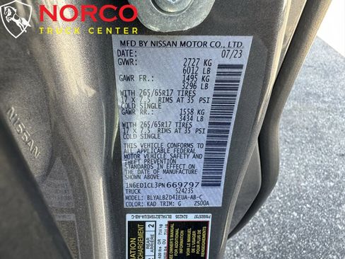 Used 2023 Nissan Frontier SV w/ Technology Package image 23