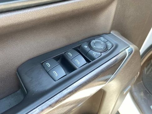 Used 2020 Chevrolet Silverado 1500 LTZ w/ LTZ Premium Package AWD/4WD image 13