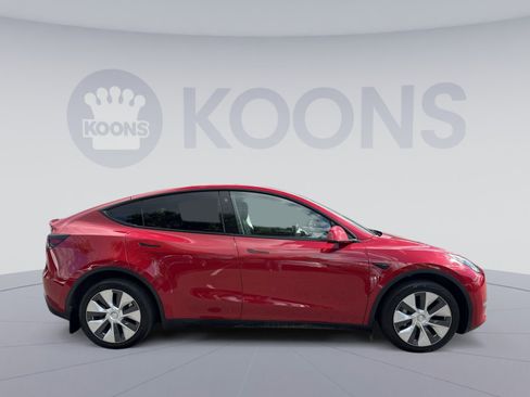 Used 2023 Tesla Model Y Long Range AWD/4WD image 8