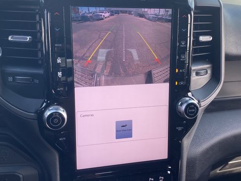 New 2026 RAM 3500 Tradesman AWD/4WD image 21