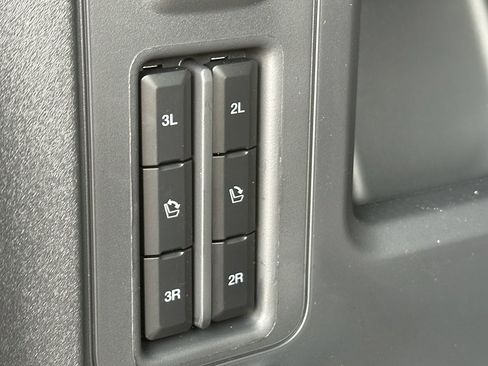 New 2025 Ford Expedition Platinum w/ Stealth Performance Package AWD/4WD image 36