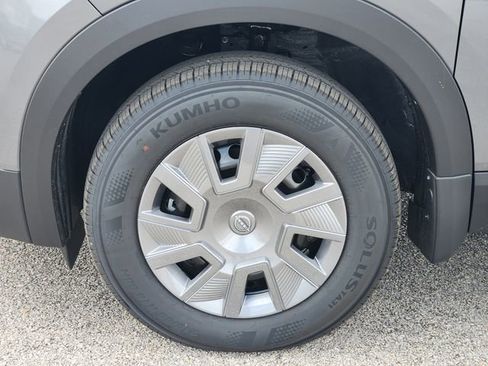 New 2026 Nissan Kicks S image 7