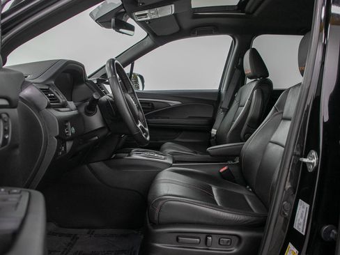 Used 2023 Honda Passport TrailSport image 23