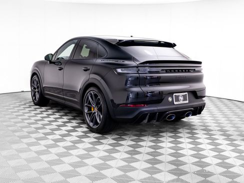 Certified 2026 Porsche Cayenne Turbo GT AWD/4WD image 3