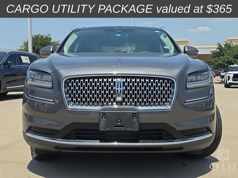 Used 2022 Lincoln Nautilus Reserve w/ Cargo Utility Package FWD image 2