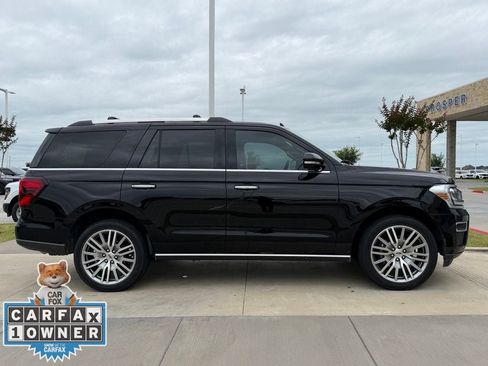 Used 2022 Ford Expedition Limited RWD image 18