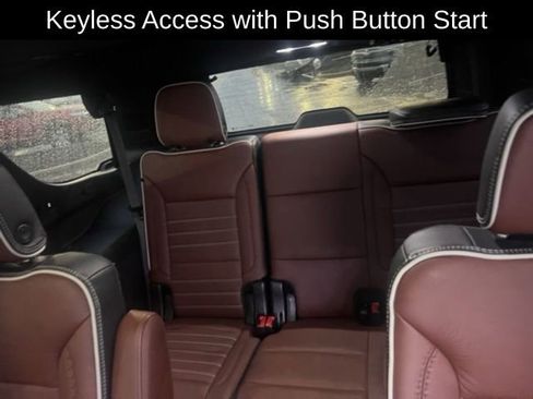 Used 2023 GMC Yukon Denali Ultimate w/ LPO, Floor Liner Package image 11