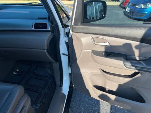 Used 2011 Honda Odyssey EX-L image 36