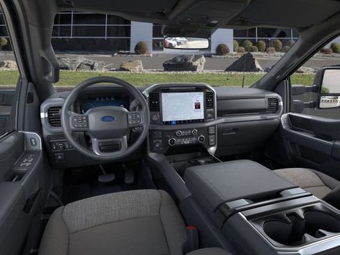 New 2025 Ford F150 XLT w/ Equipment Group 302A MID image 9