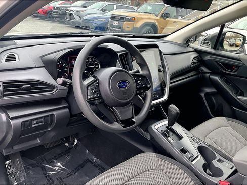 Used 2024 Subaru Crosstrek 2.0i Premium image 12