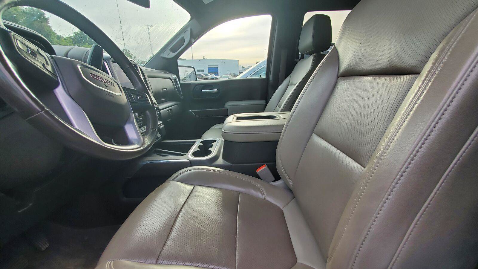 Used 2020 GMC Sierra 1500 SLT w/ SLT Premium Plus Package AWD/4WD image 3