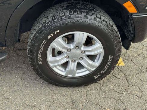 Used 2022 Ford Ranger XLT w/ FX4 Off-Road Package image 9